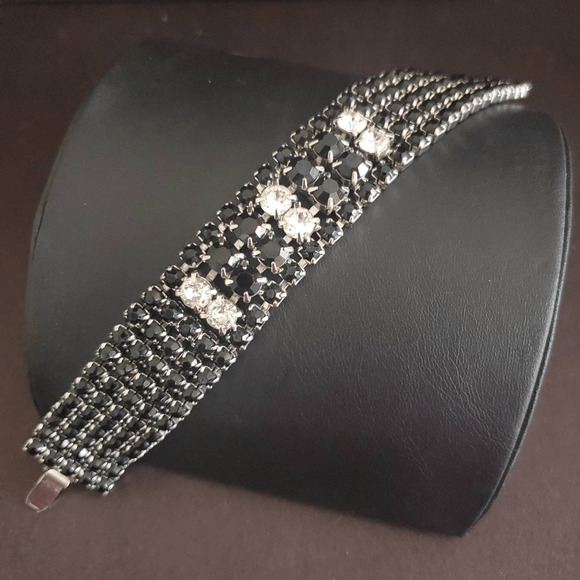 Weiss Vintage Black‎ Icy Rhinestone Bracelet Silver Tone Black & Clear Crystals - Picture 5 of 9